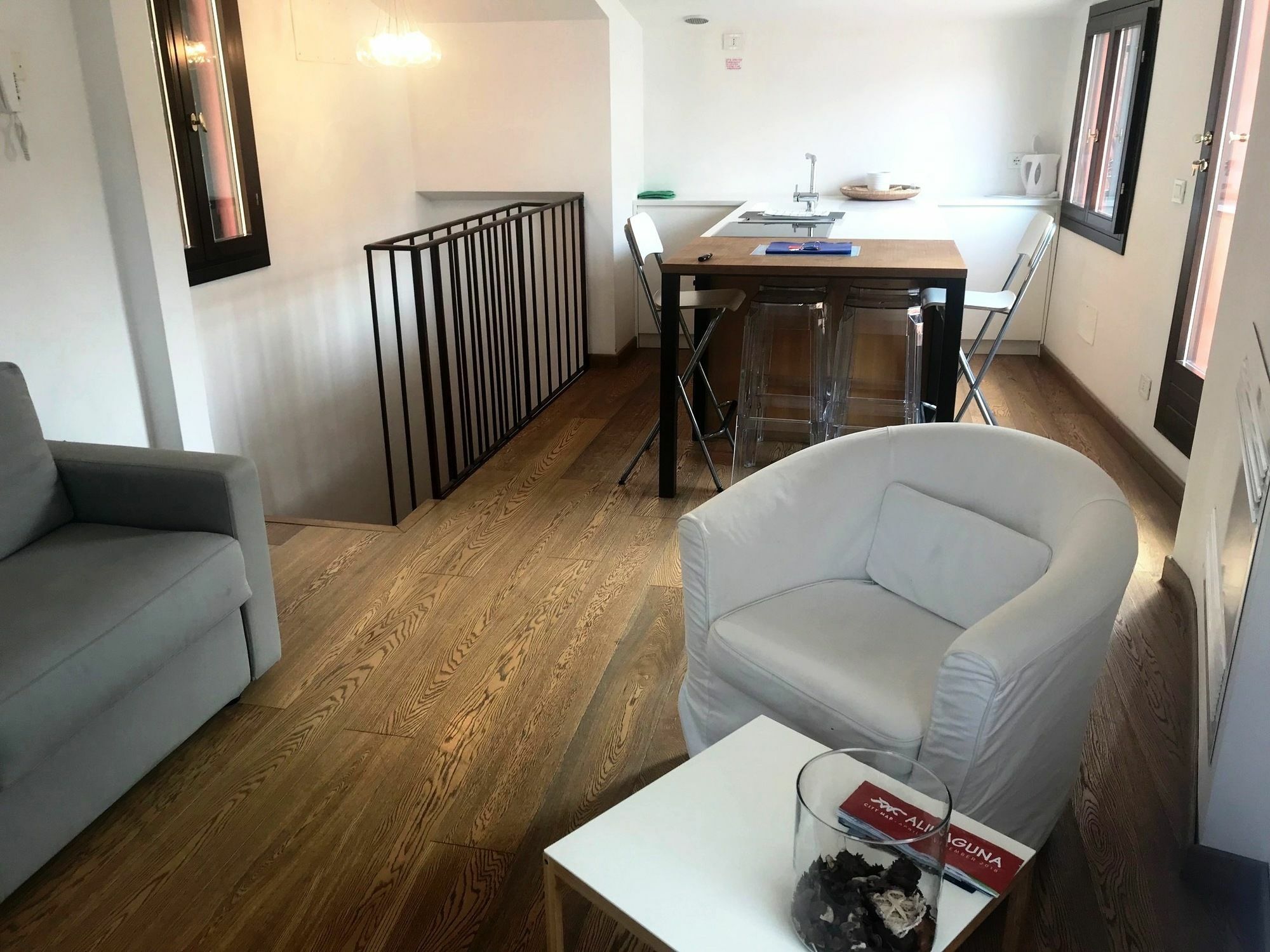 Modern Apartment Venice With Terrace Luaran gambar