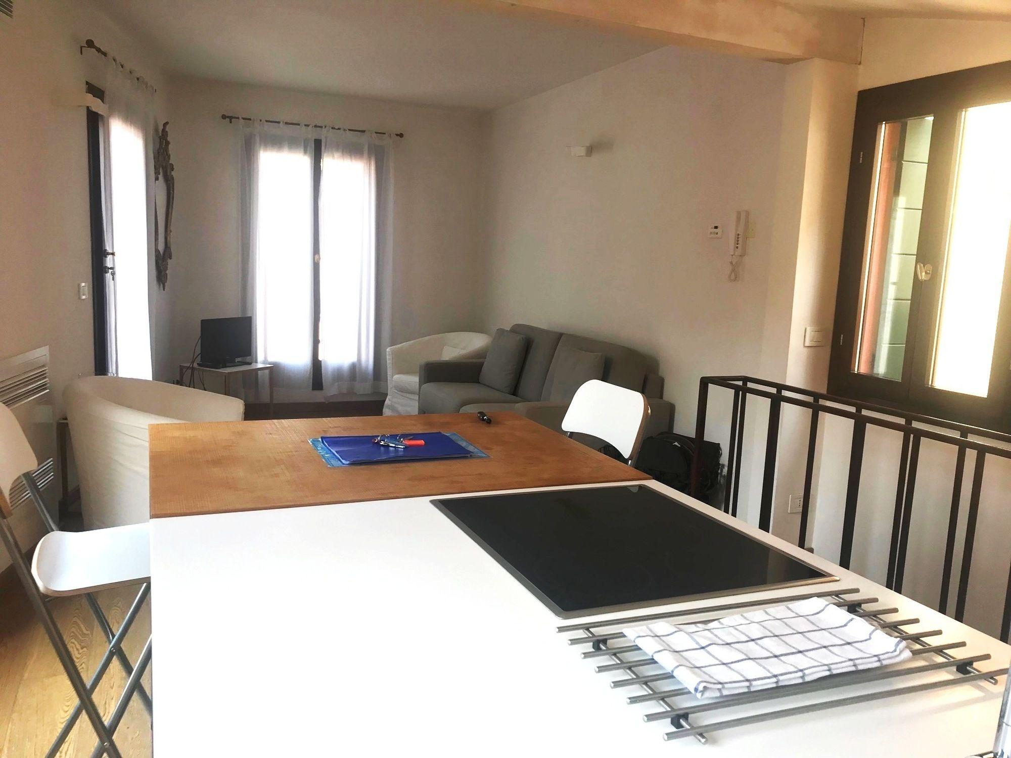 Modern Apartment Venice With Terrace Luaran gambar