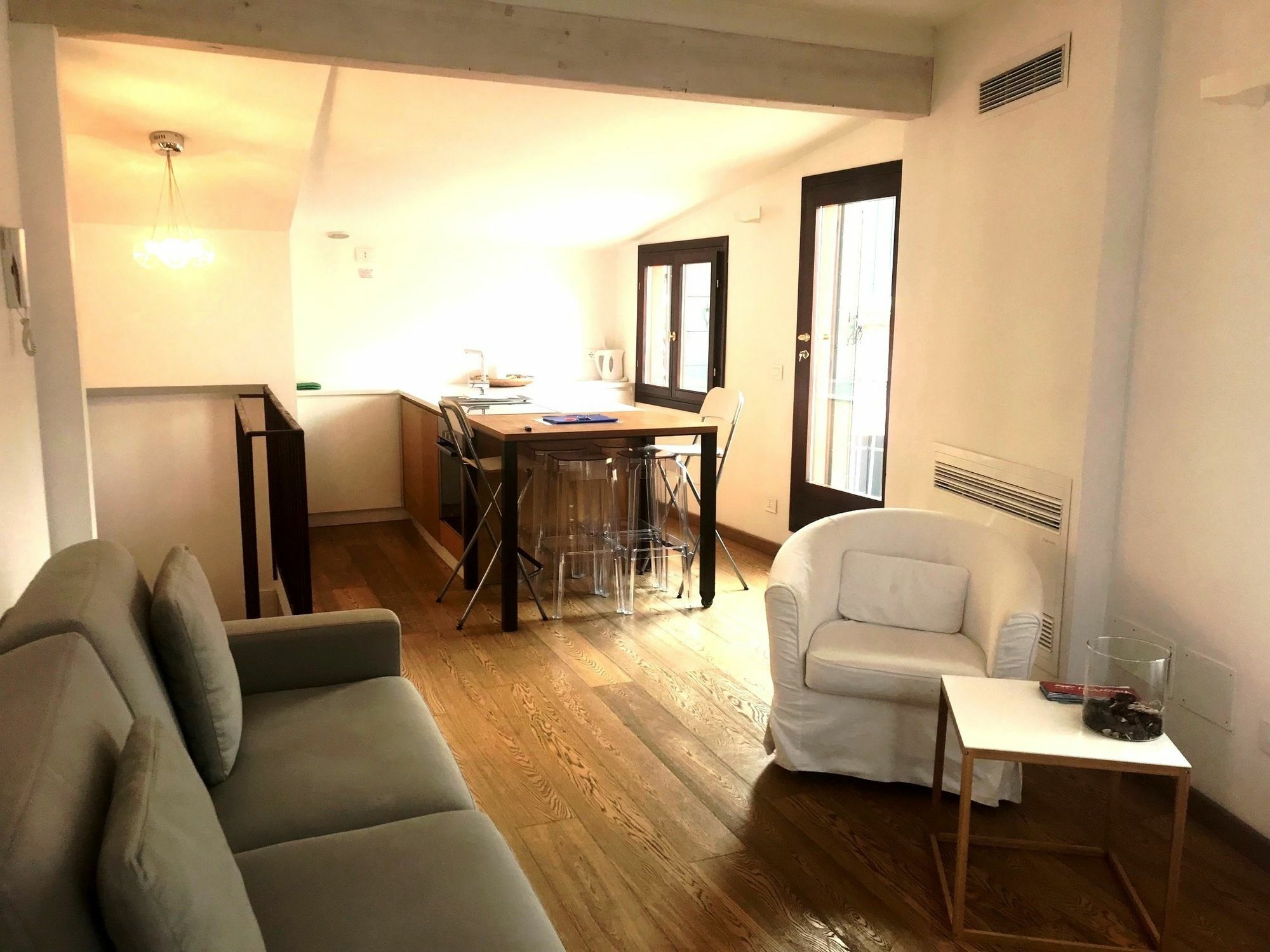 Modern Apartment Venice With Terrace Luaran gambar