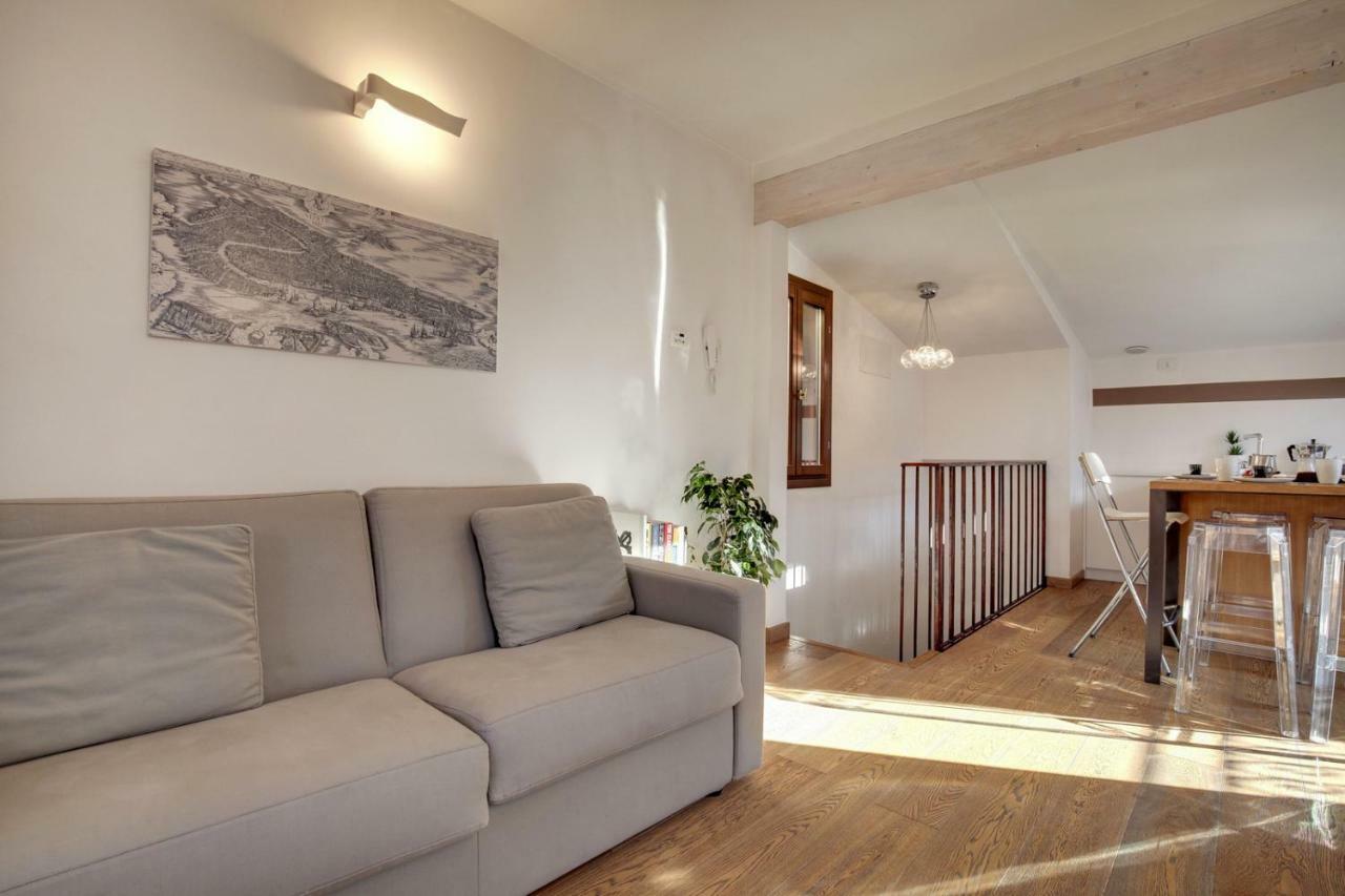 Modern Apartment Venice With Terrace Luaran gambar