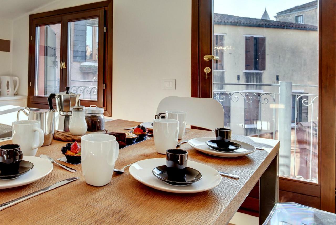 Modern Apartment Venice With Terrace Luaran gambar
