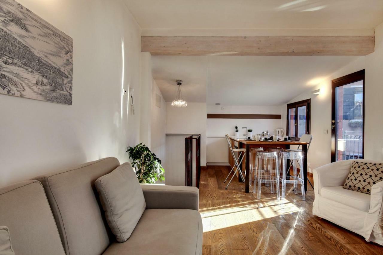 Modern Apartment Venice With Terrace Luaran gambar