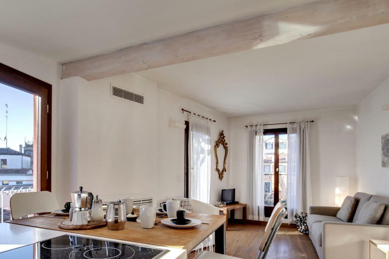 Modern Apartment Venice With Terrace Luaran gambar