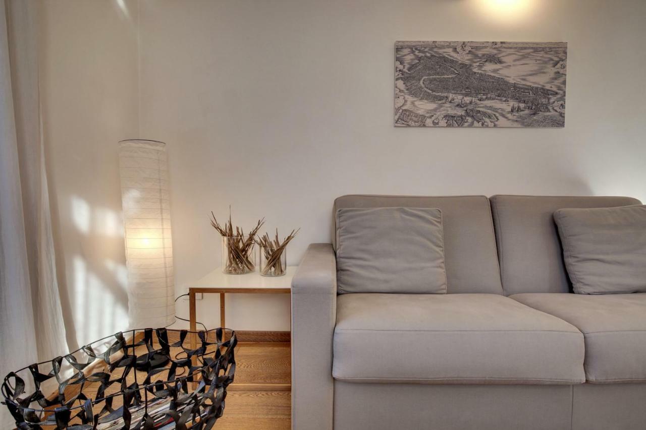 Modern Apartment Venice With Terrace Luaran gambar