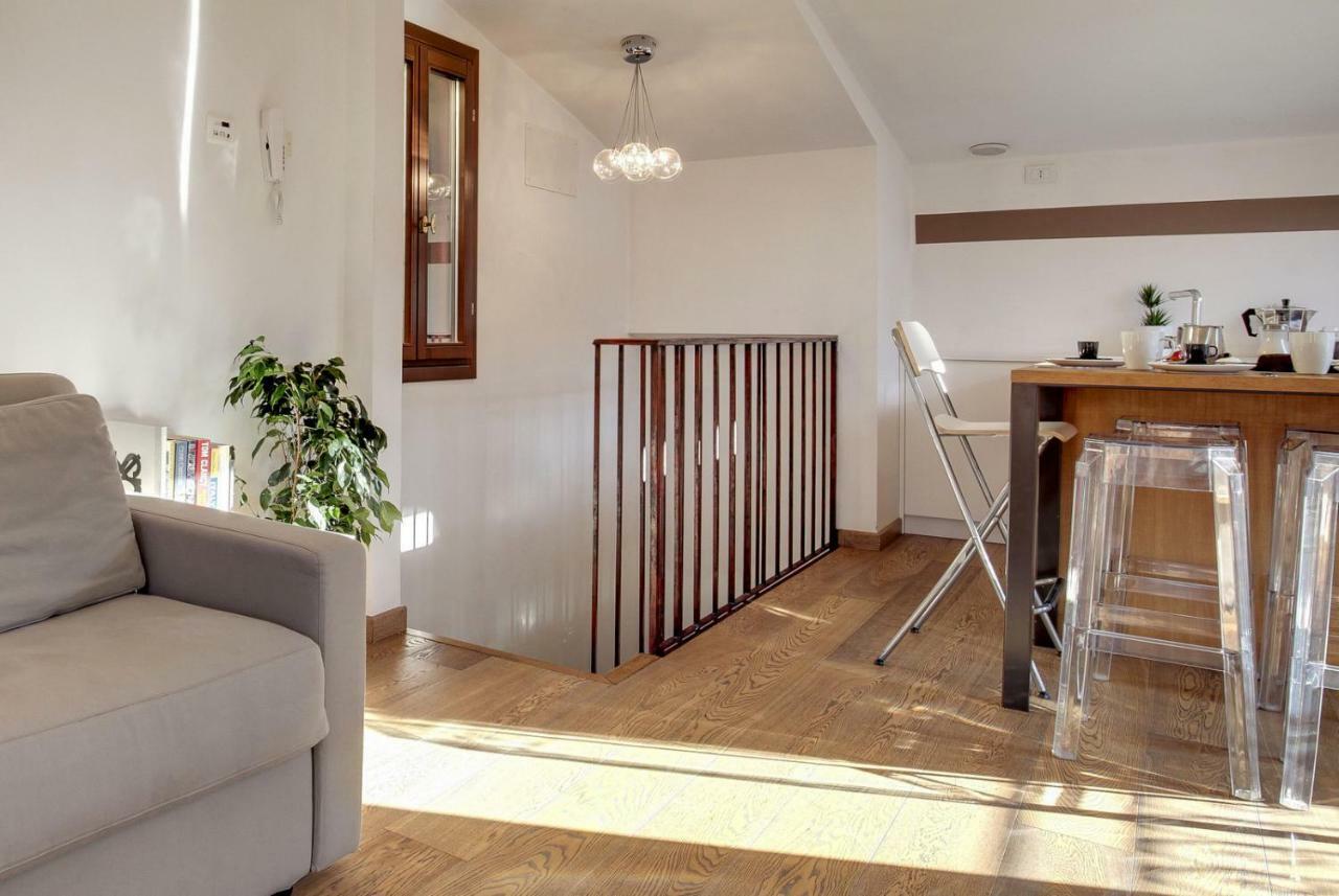 Modern Apartment Venice With Terrace Luaran gambar