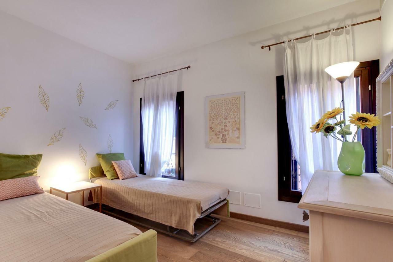 Modern Apartment Venice With Terrace Luaran gambar
