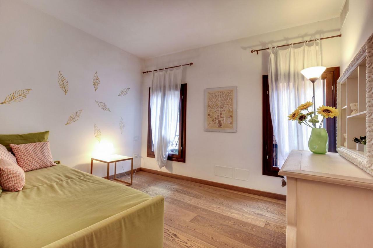 Modern Apartment Venice With Terrace Luaran gambar